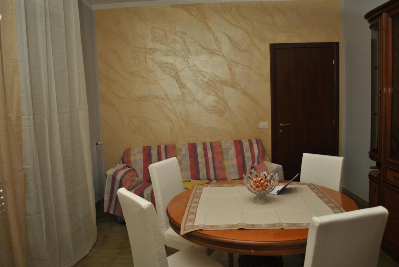 La Primula Apartamento Ceparana Exterior foto